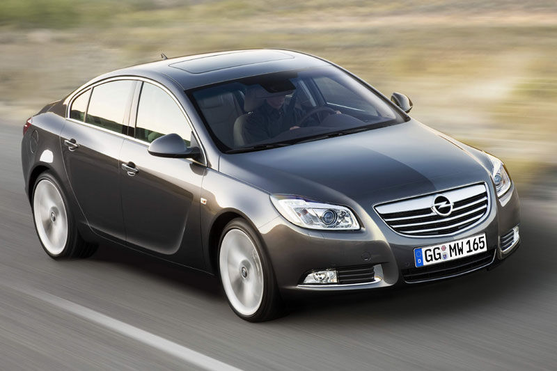 Opel Insignia 2.0 CDTI EcoFLEX Business Edition 2011 - voorkant