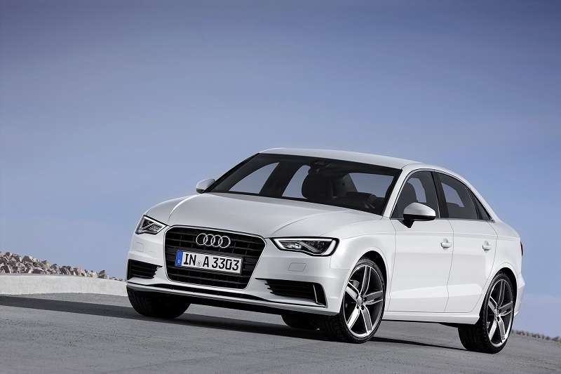 Audi A3 Limousine 1.6 TDI Adrenalin 2016 - voorkant
