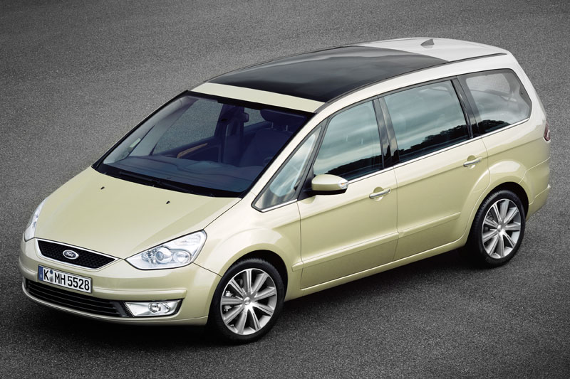 Ford Galaxy 2.0 TDCi Titanium 2010 - voorkant
