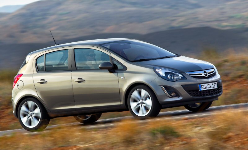 Opel Corsa 1.2-16V Design Edition 2013 - voorkant
