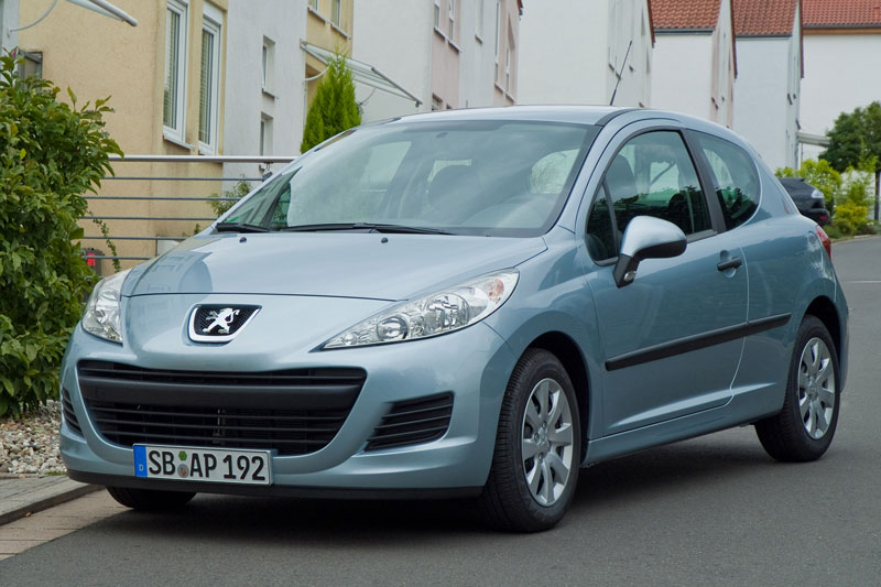 Peugeot 207 1.4 XR 2009 - voorkant