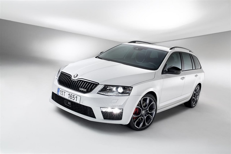Skoda Octavia Combi 2.0 TDI RS 2017 - voorkant