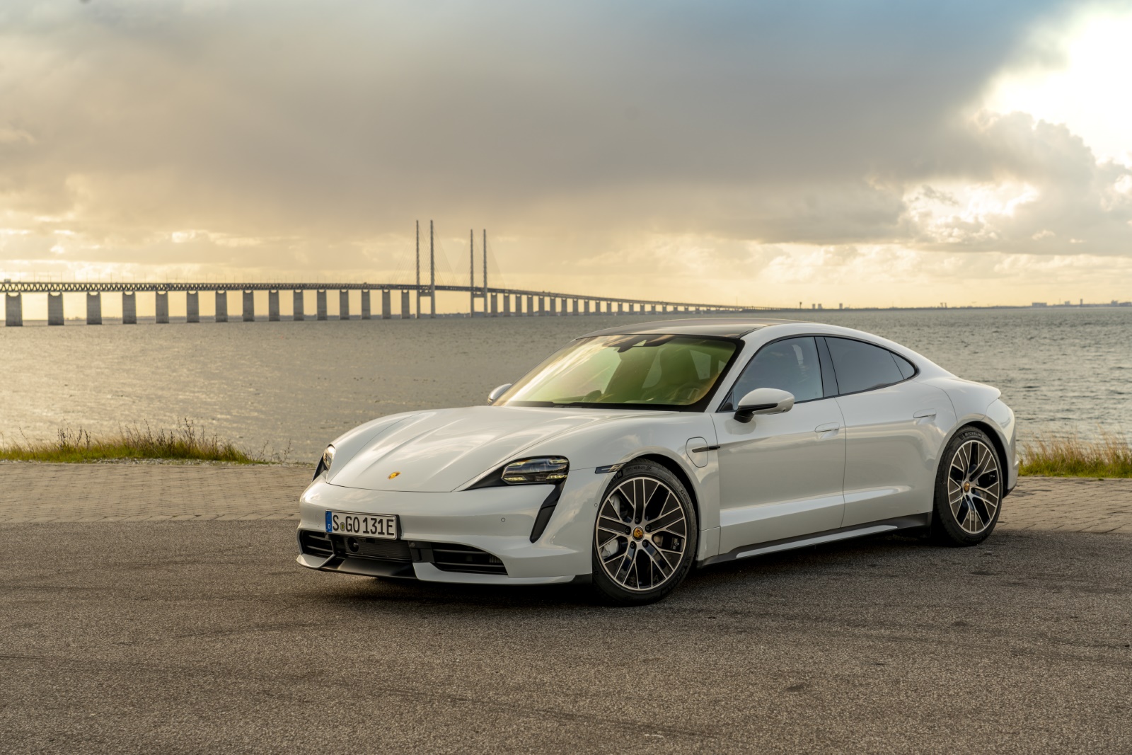 Porsche Taycan Turbo S 93 kWh 2020 - voorkant