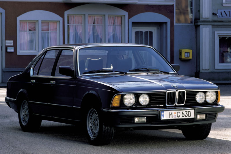 BMW 7-serie 730i 1987 - voorkant