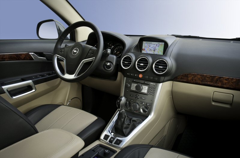 Foto van Opel Antara