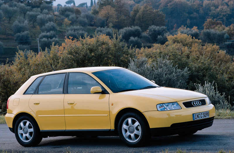 Audi A3 1.9 TDI Ambiente 2000 - voorkant
