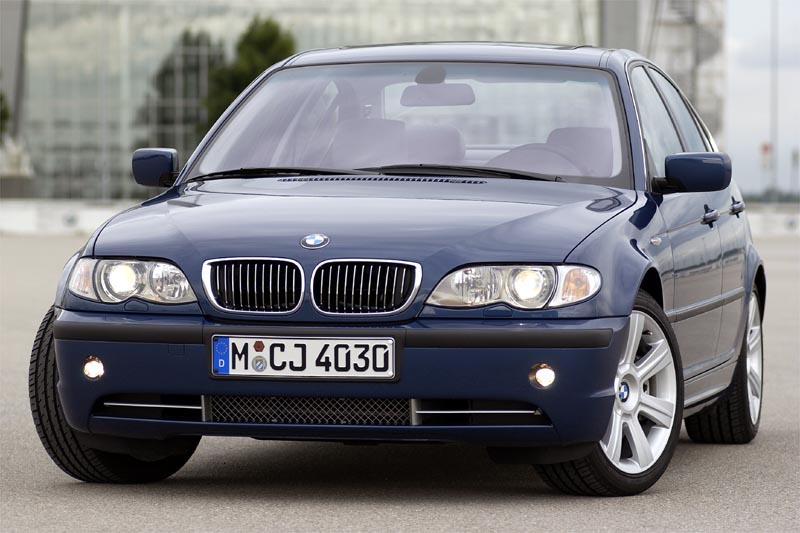 BMW 3-serie 330d Executive 2002 - voorkant
