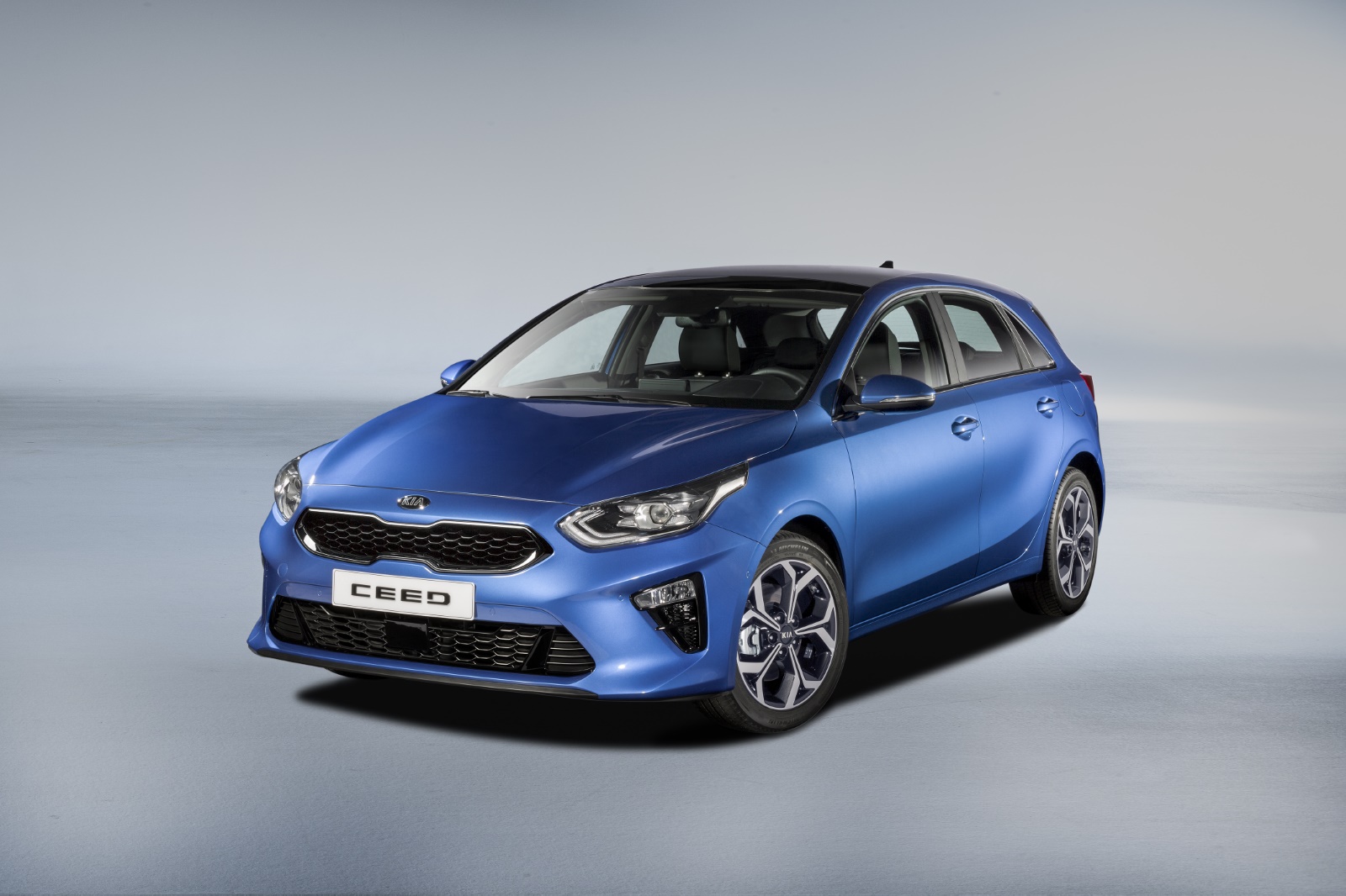 Kia Ceed 1.6 T-GDi GT 2020 - voorkant