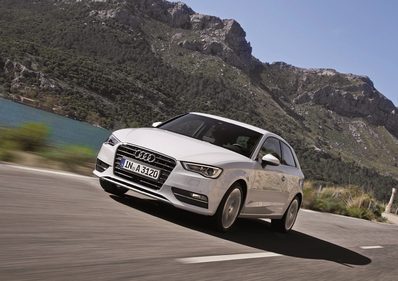 Audi A3 1.6 TDI ultra Edition 2014 - voorkant