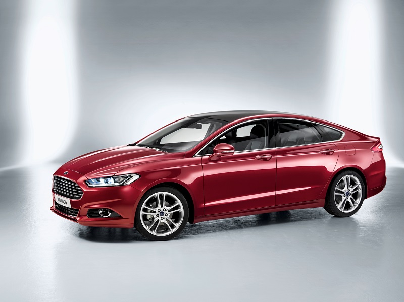 Ford Mondeo 1.6 TDCi Titanium 2015 - voorkant