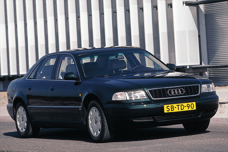 Audi A8 4.2 quattro Exclusive 1997 - voorkant