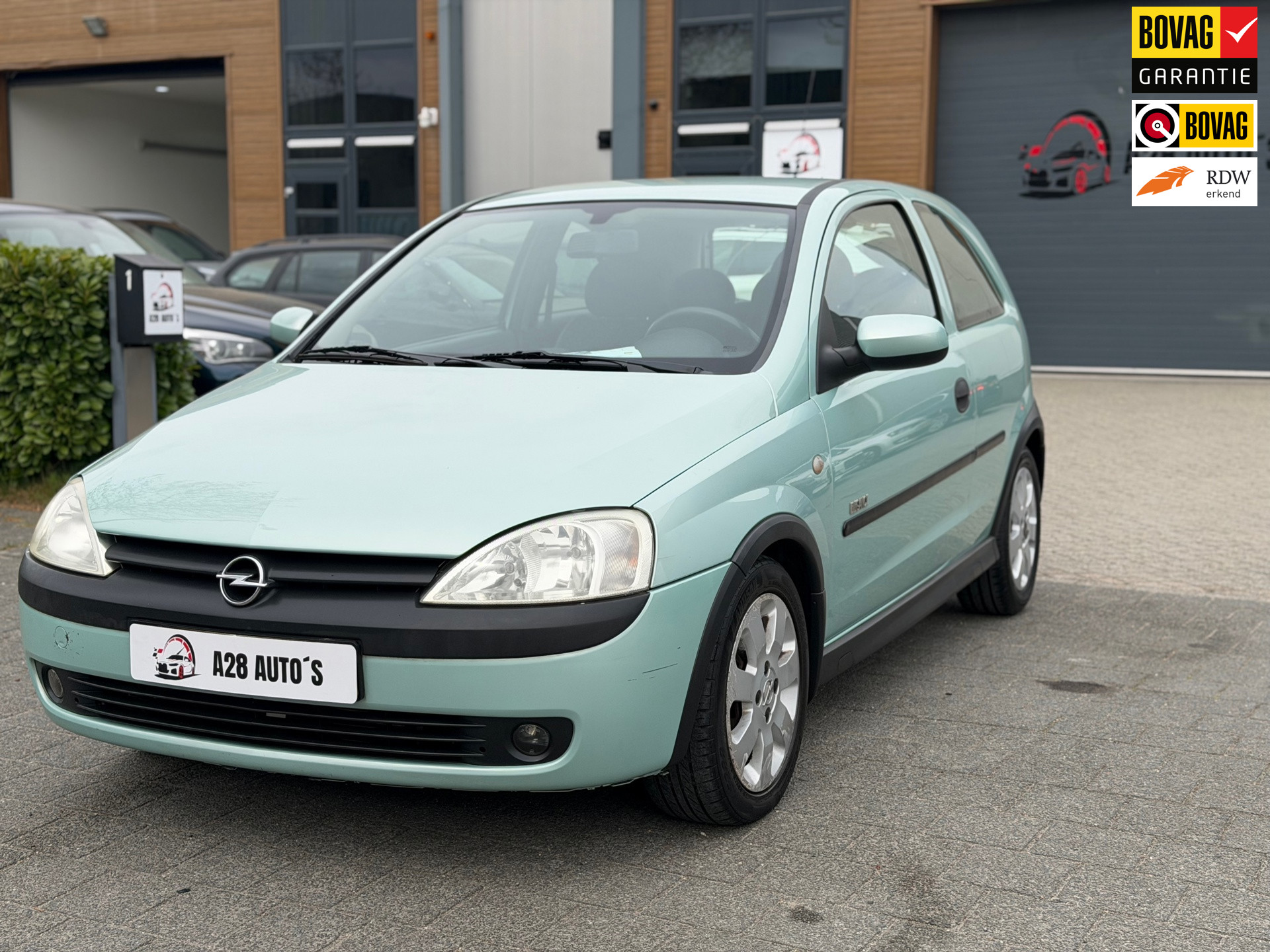 Opel Corsa-c 1.4-16V Elegance |Automaat |Airco |Nieuwe APK |NAP 2002 - voorkant