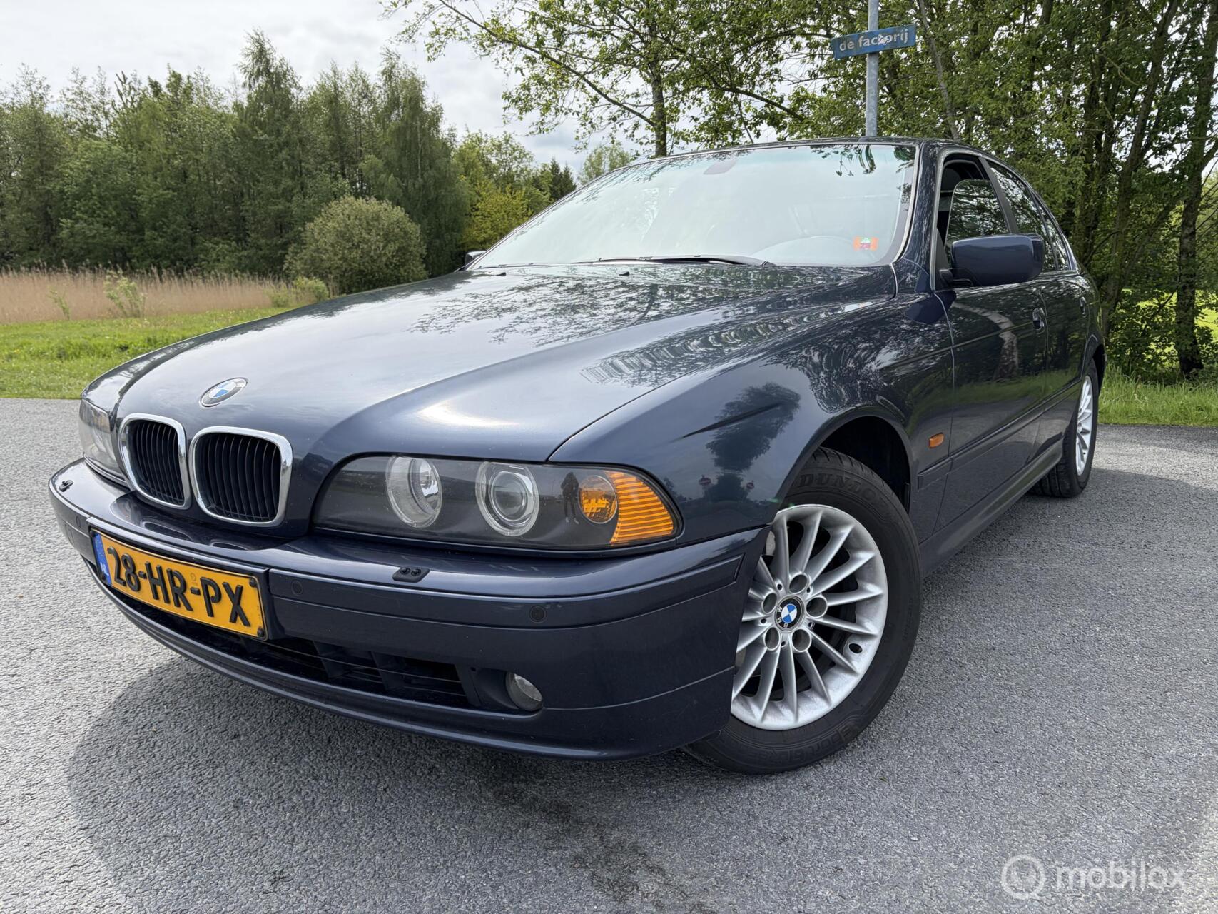 Foto van BMW 5ER REIHE