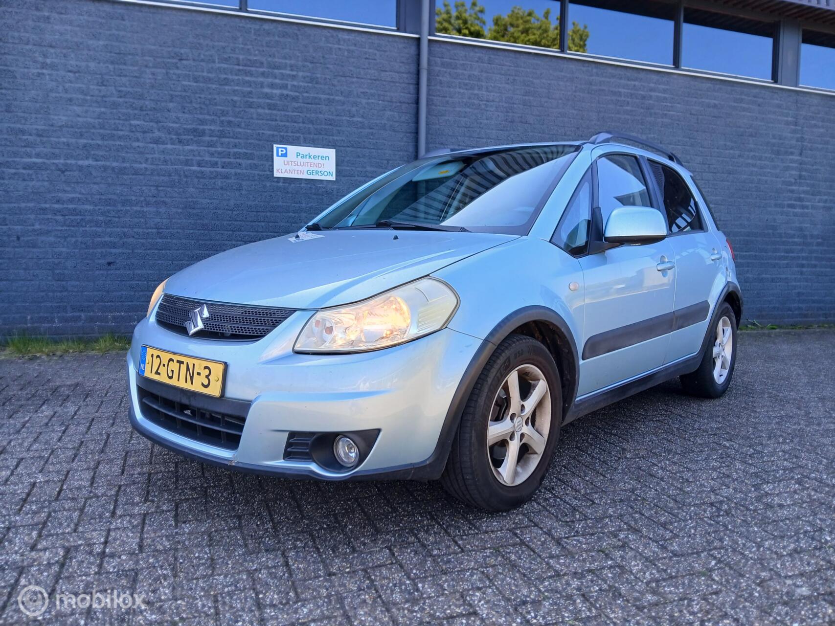 Foto van Suzuki SX4