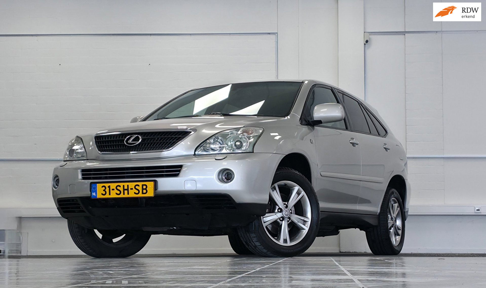 Foto van LEXUS LEXUS RX400H