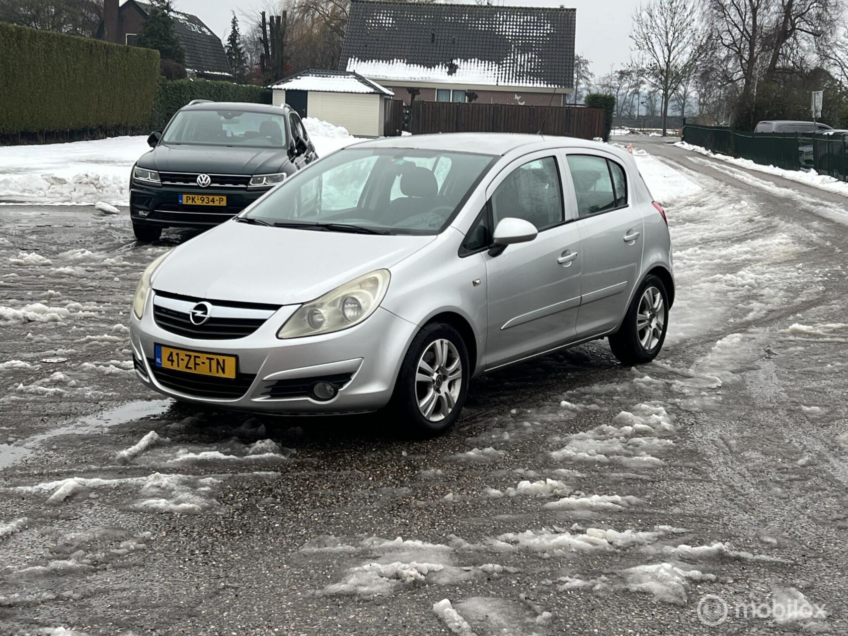 Foto van OPEL CORSA