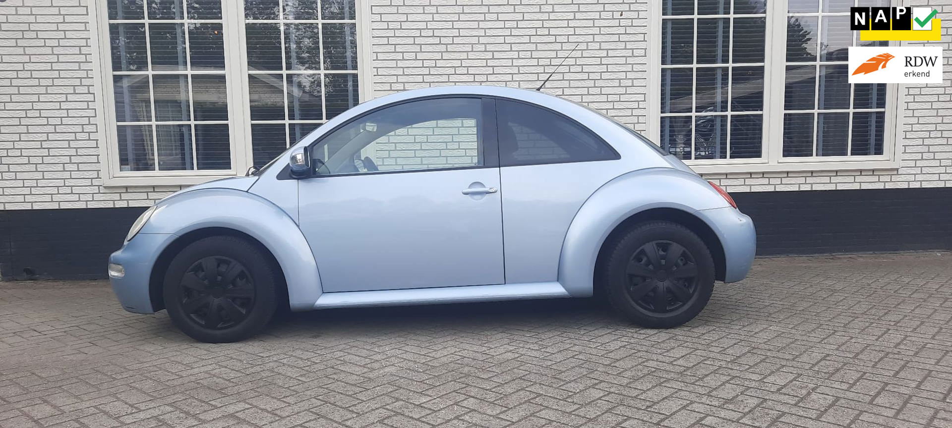 Foto van VOLKSWAGEN NEW BEETLE