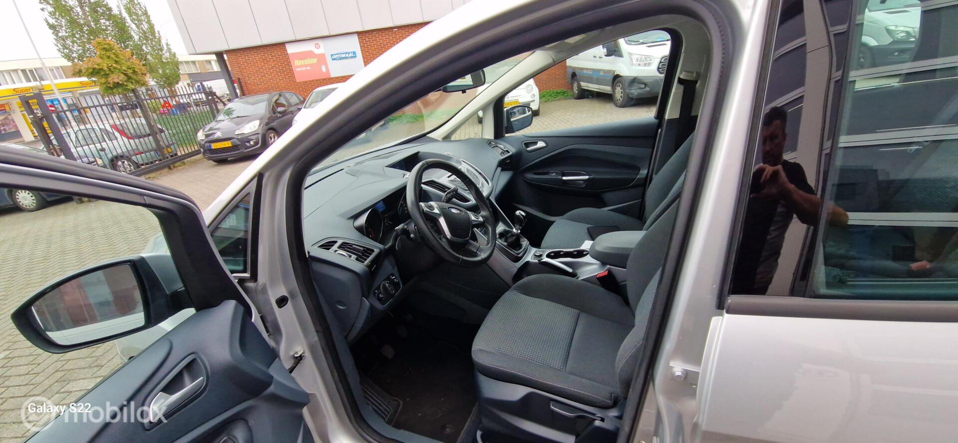 Foto van Ford C-max