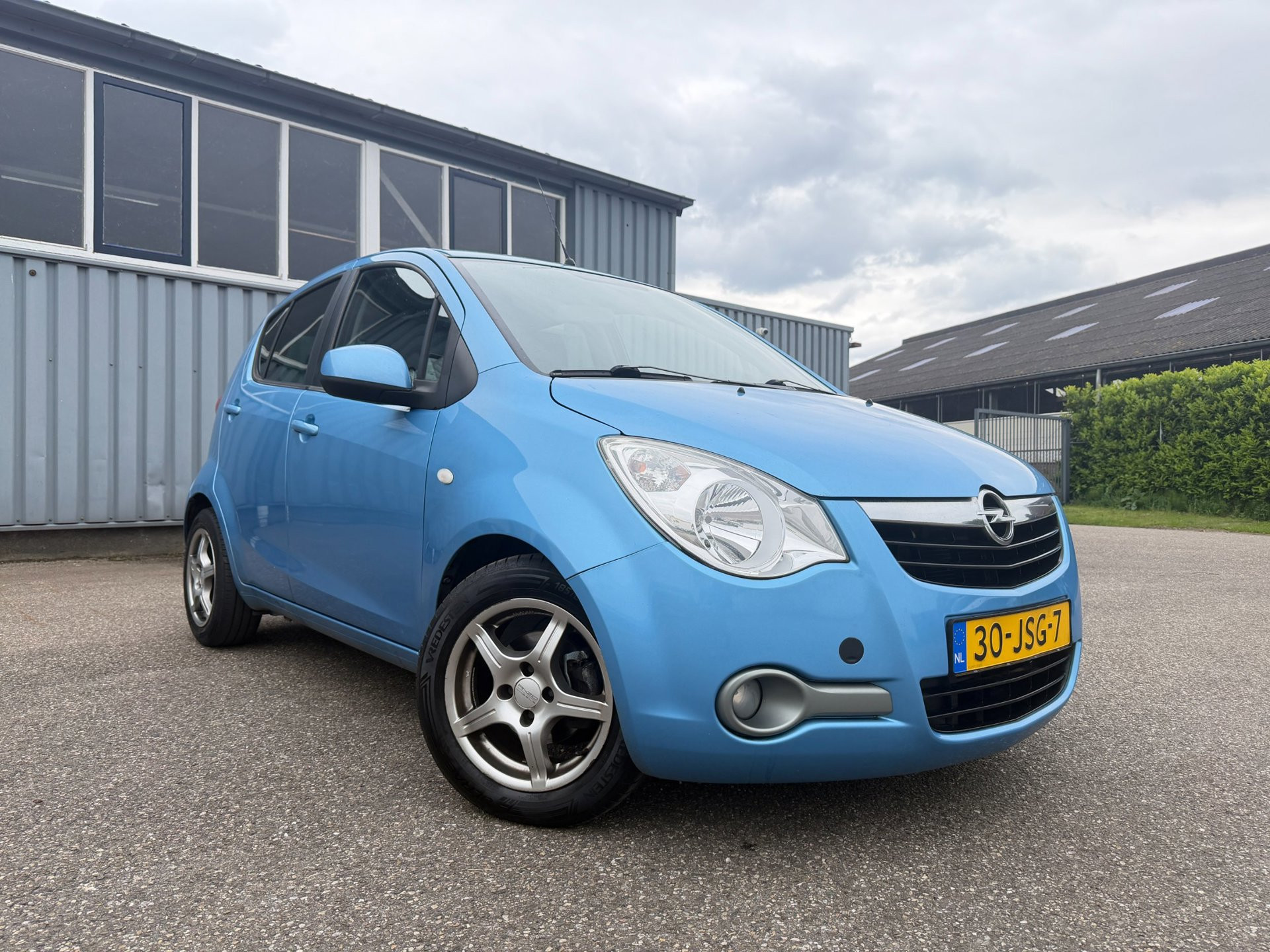 Foto van OPEL AGILA