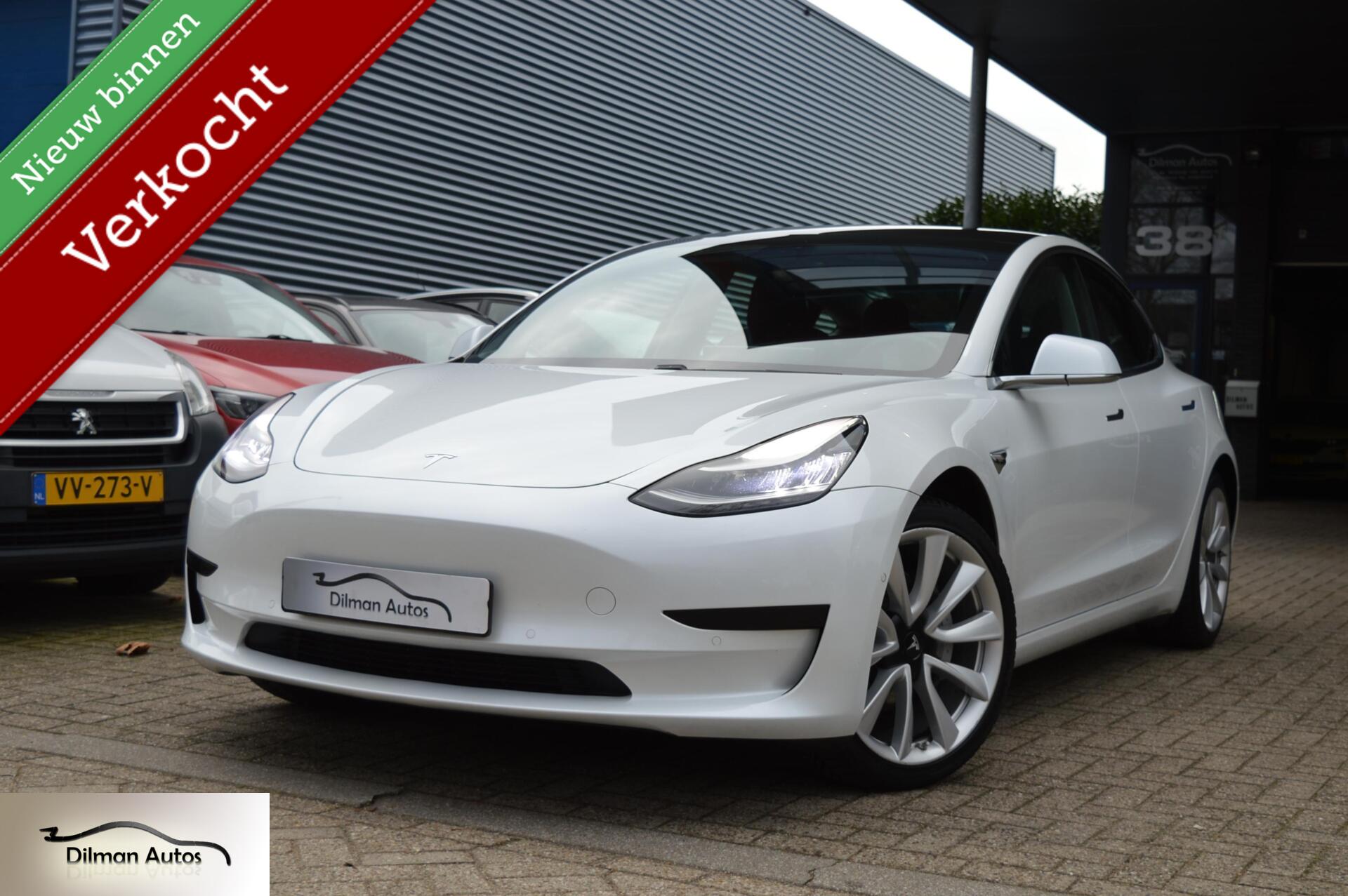 Tesla Model 3 Standard RWD Plus 60 kWh|Pano|NL Auto!SOH 86,8 2019 - voorkant
