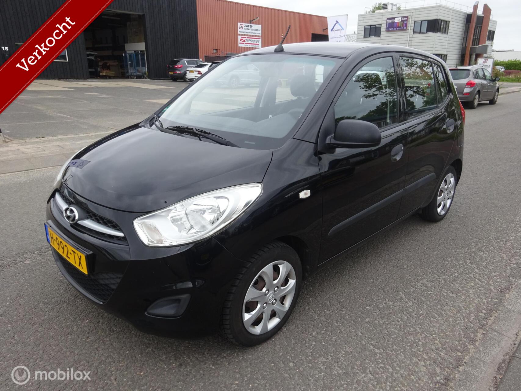 Hyundai I 10 1.1 i-Drive 2011 - voorkant