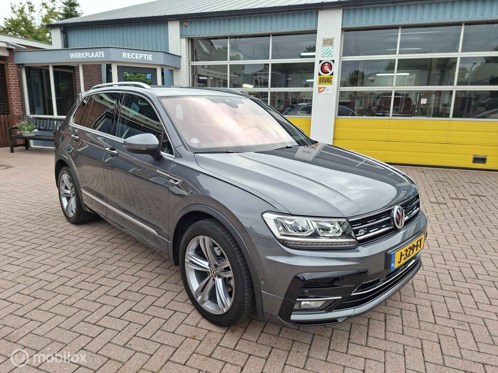 Volkswagen Tiguan 1.5 TSI ACT Highline Business R 2020 - voorkant