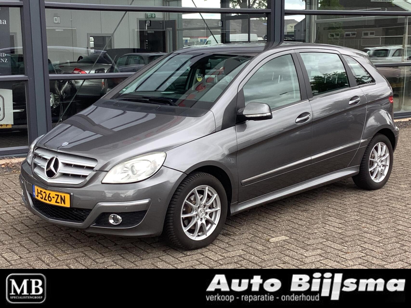 Mercedes-Benz B 200 200 automaat, cruise, airco, parkeersensoren, trekhaak 2010 - voorkant