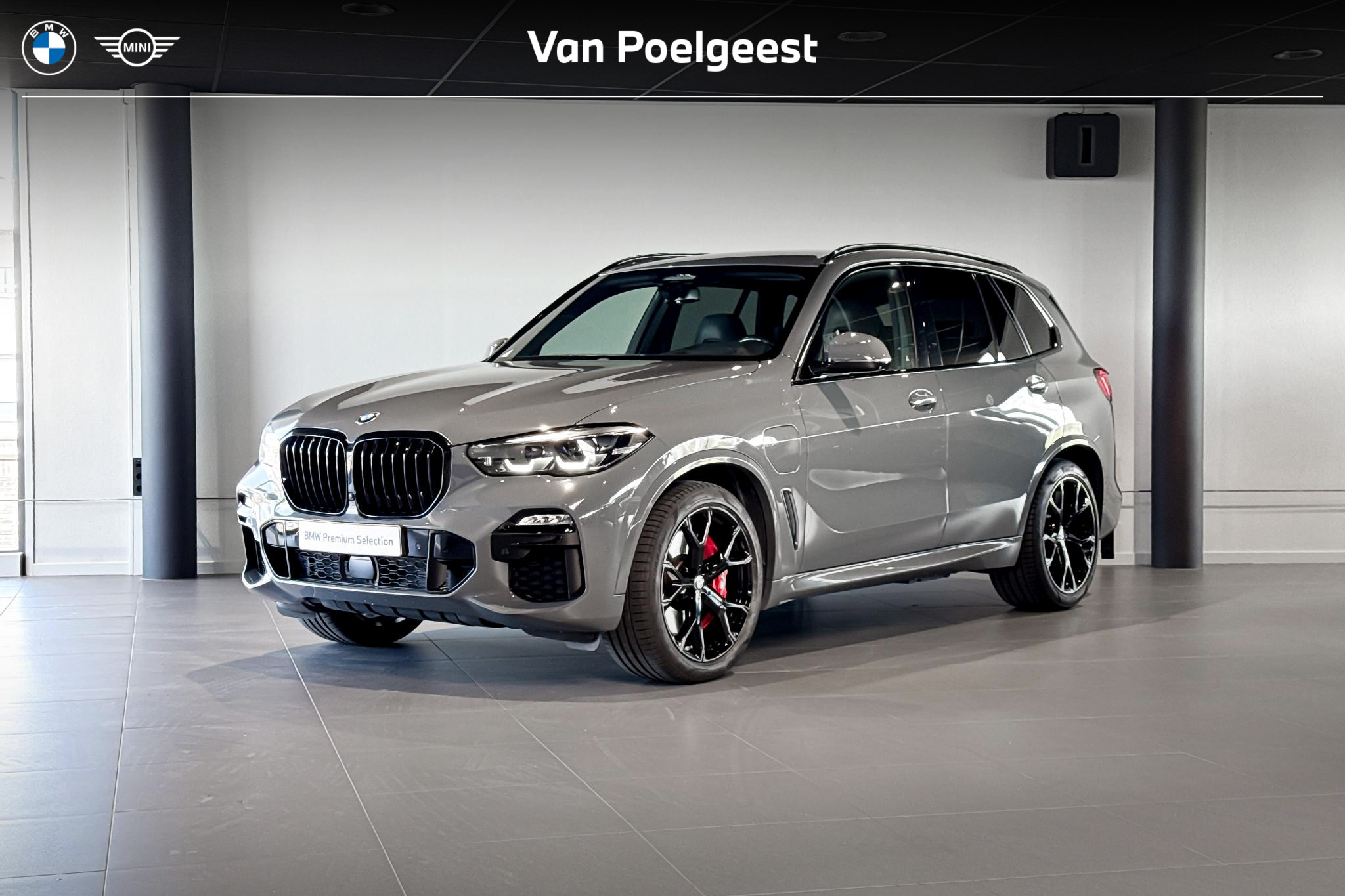 Foto van BMW X5 XDRIVE45E