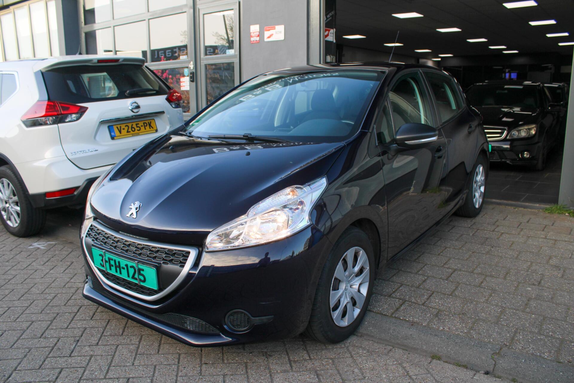 Peugeot 208 1.0 VTi Access|AIRCO|BLUETOOTH|CRUISE|DEALER OH+ 2014 - voorkant