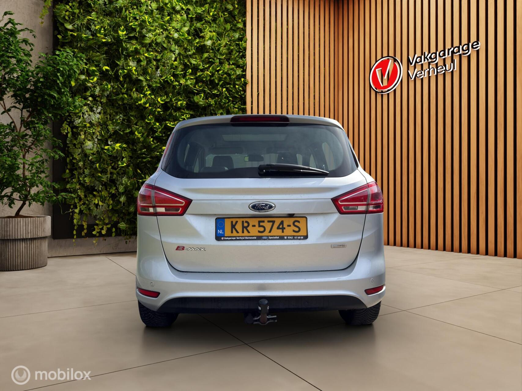 Foto van Ford B-max