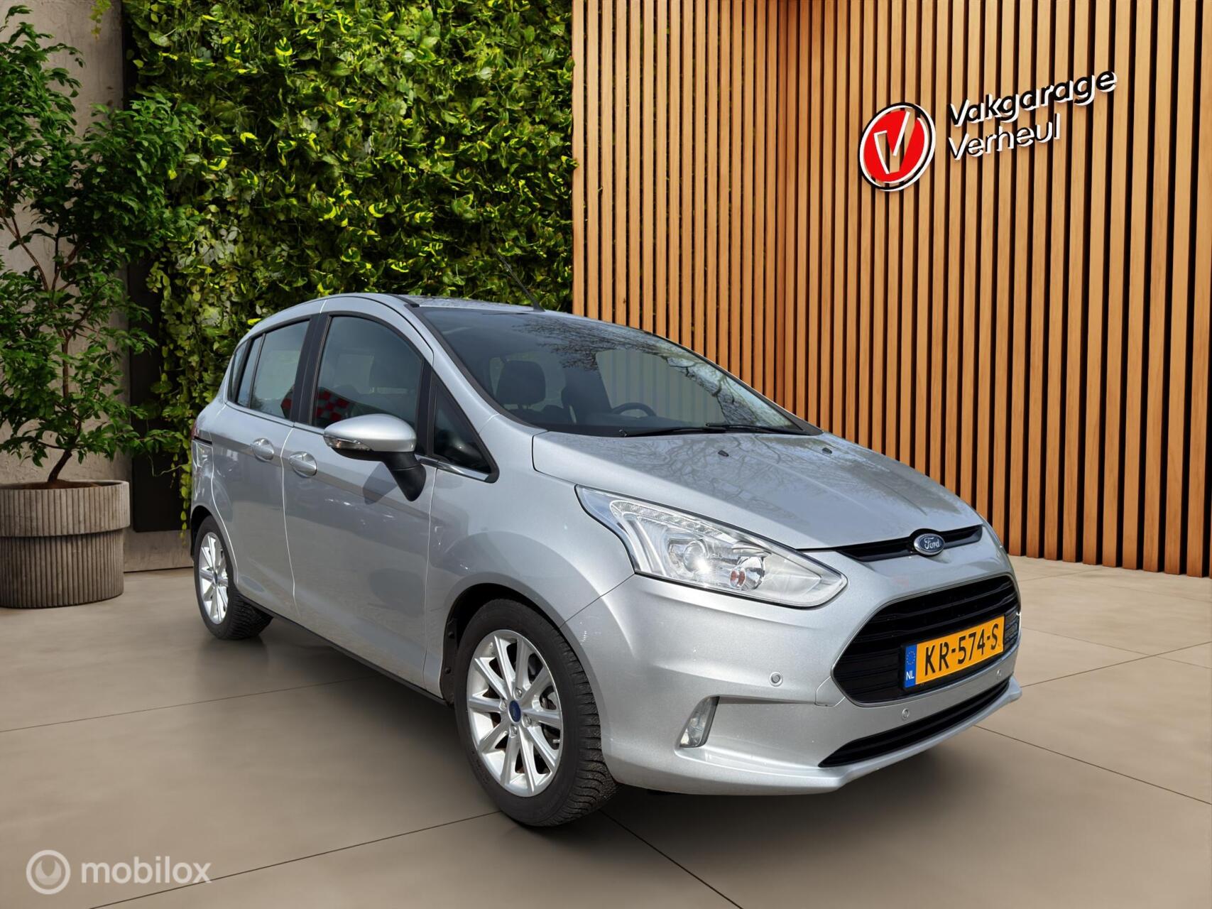 Foto van Ford B-max