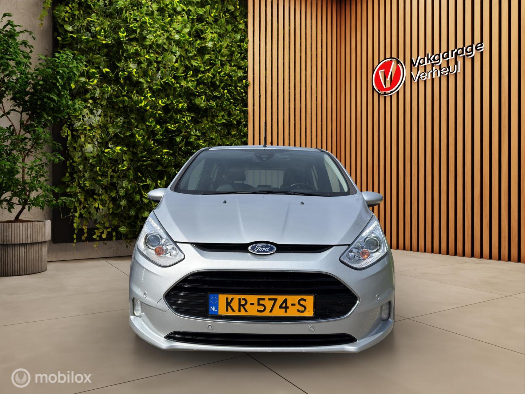 Foto van Ford B-max