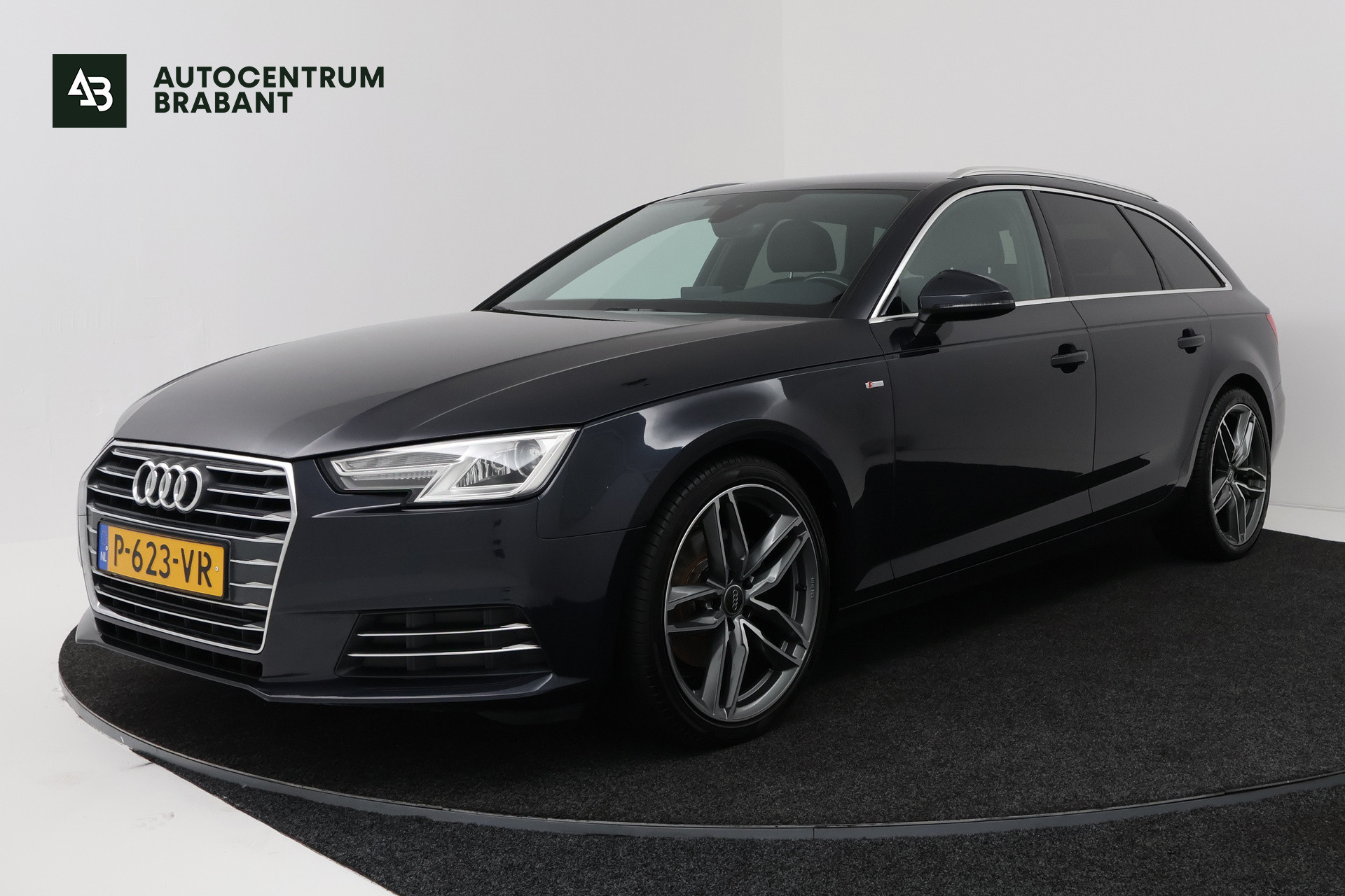 Foto van AUDI A4 AVANT