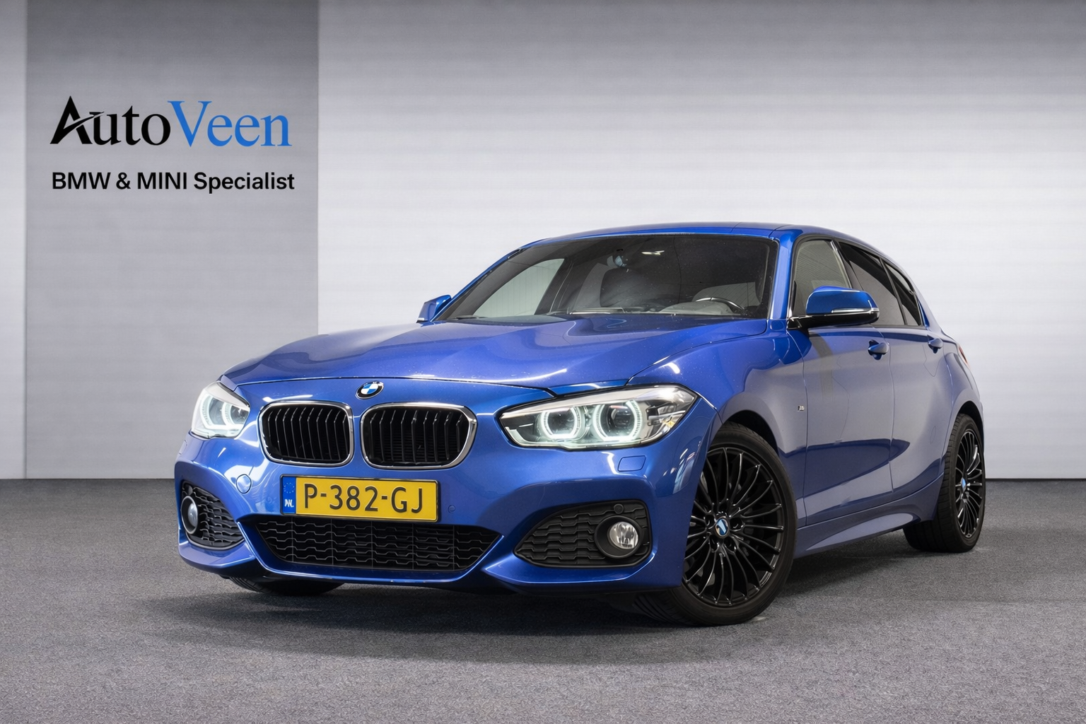BMW 120i BMW 1-serie, 120i M Sport (ALCANTARA, NAVI, LED, PDC, CLIMA, LM-VELG) 2016 - voorkant