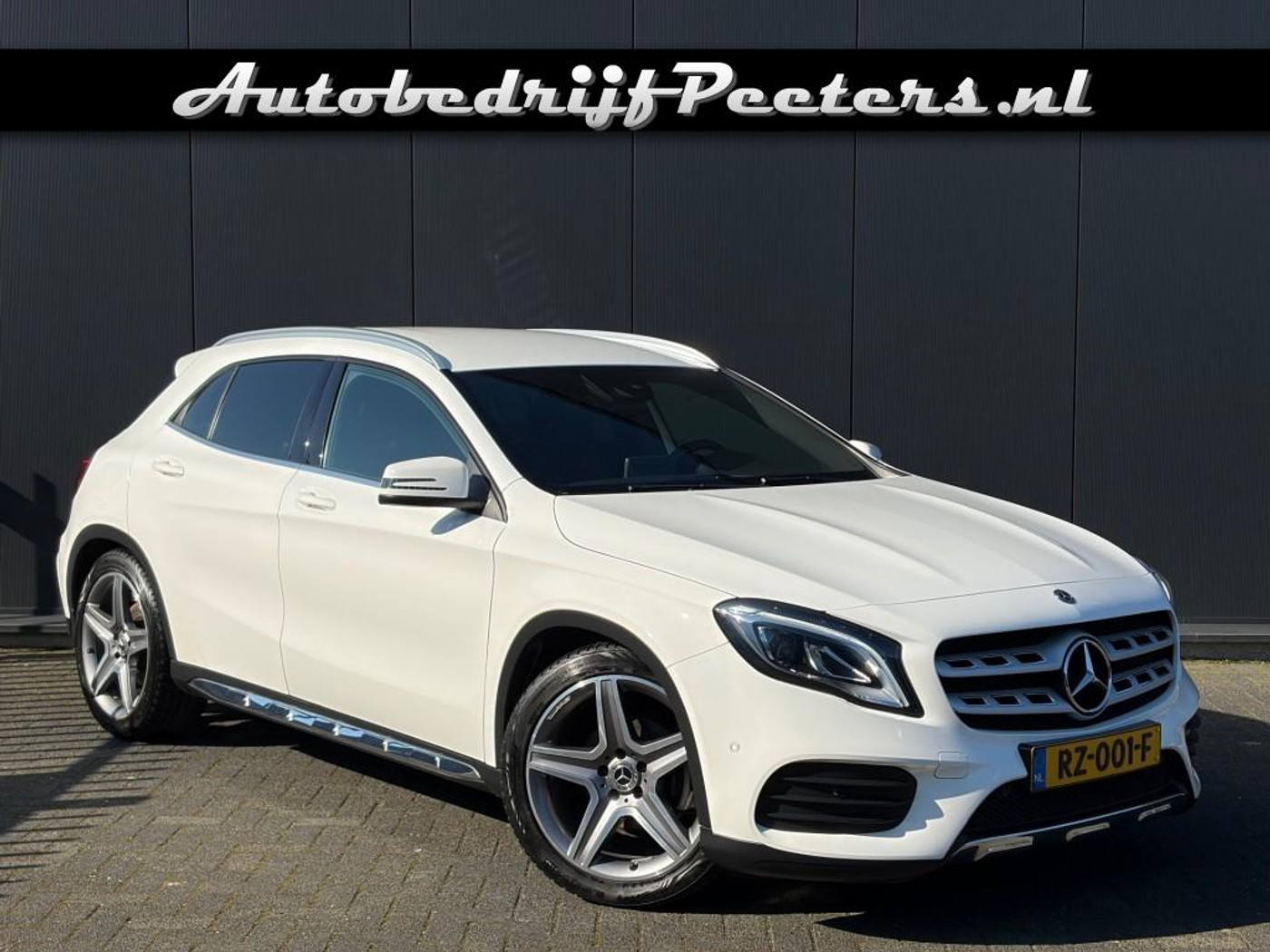 Foto van MERCEDES-BENZ GLA 180