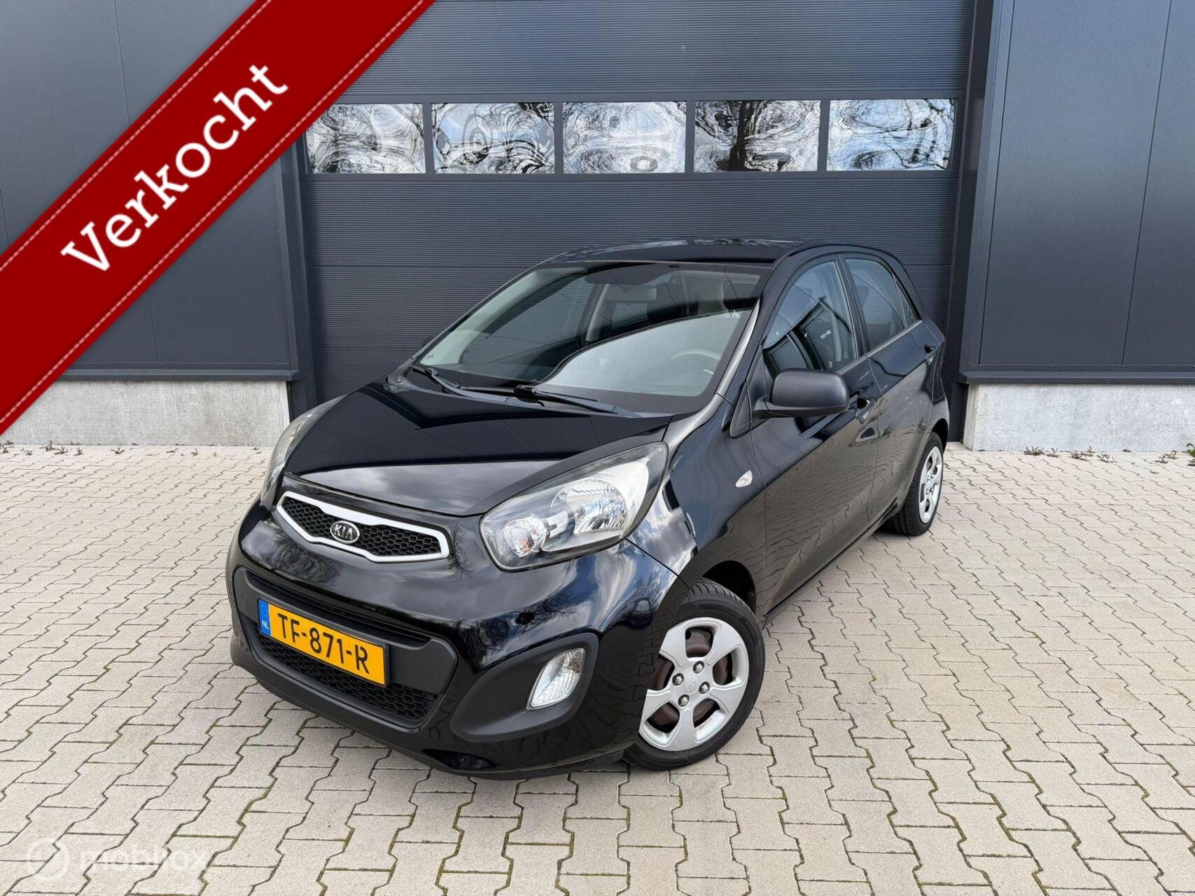 Kia Picanto 1.0 CVVT Comfort Pack Airco Weinig KM APK 2011 - voorkant