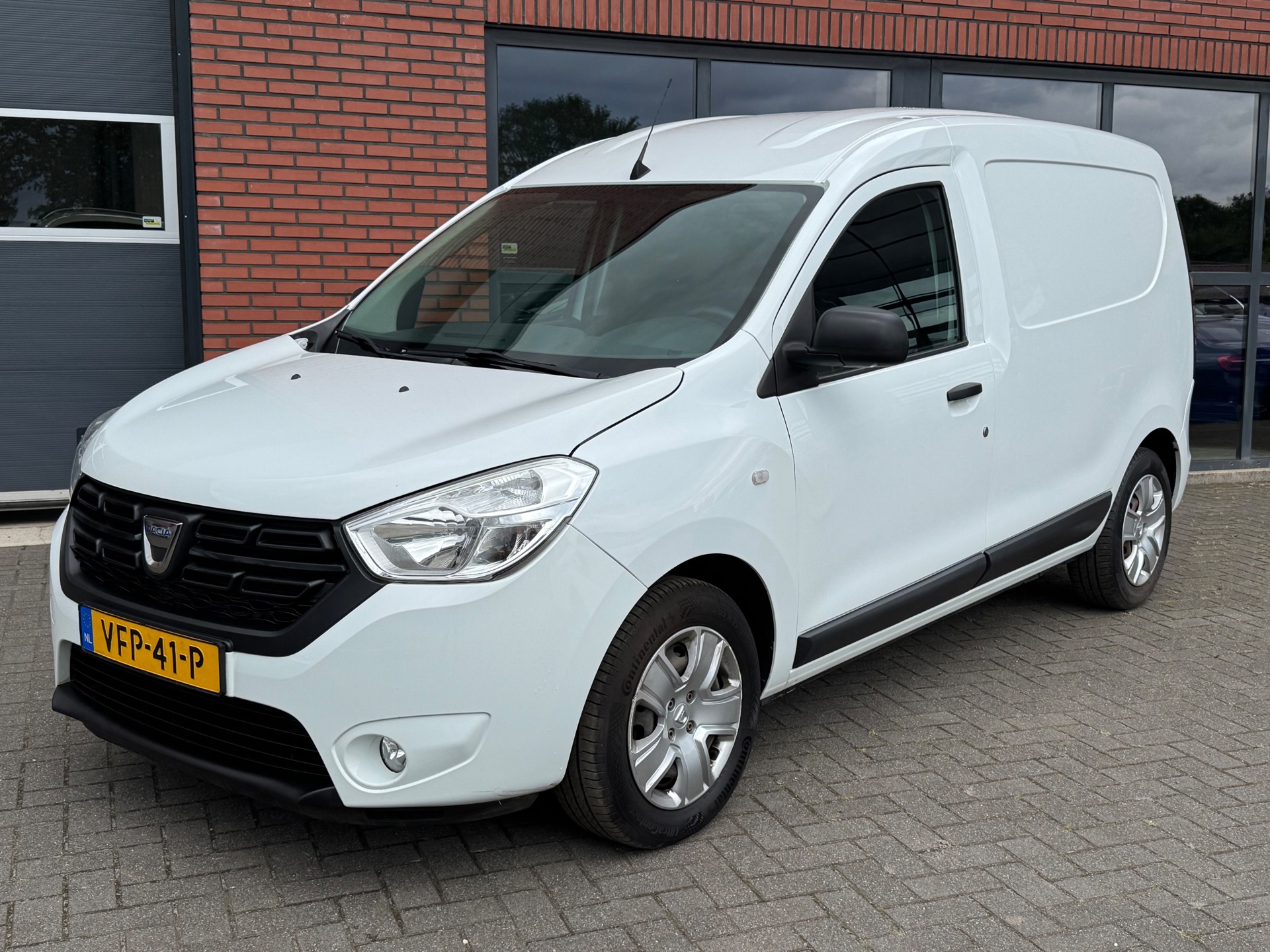 Foto van DACIA DOKKER