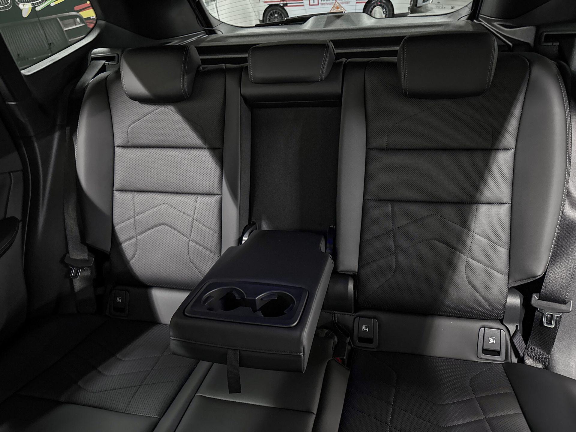 Foto van BMW Ix1 Edrive20