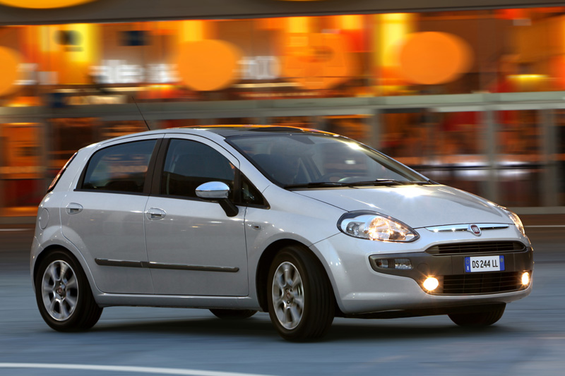 Fiat Punto Evo 1.3 M-Jet Dynamic 2011 - voorkant