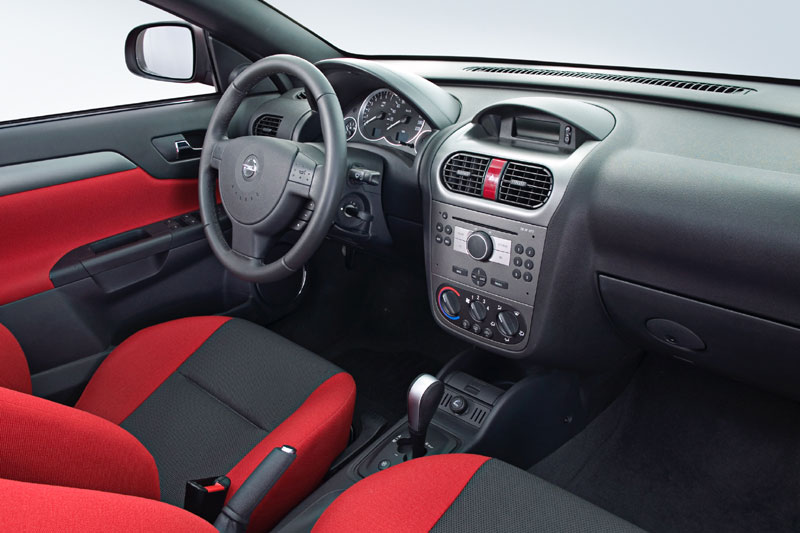 Foto van Opel Tigra Twintop