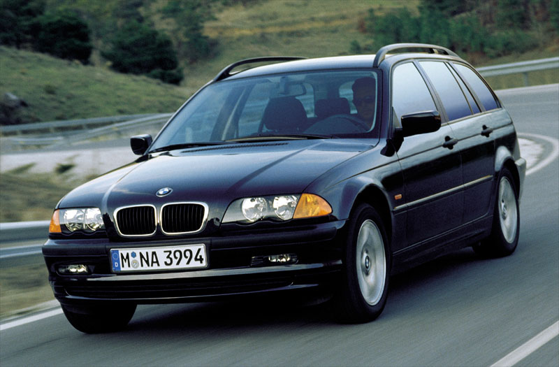 BMW 3-serie Touring 320i Executive 2001 - voorkant
