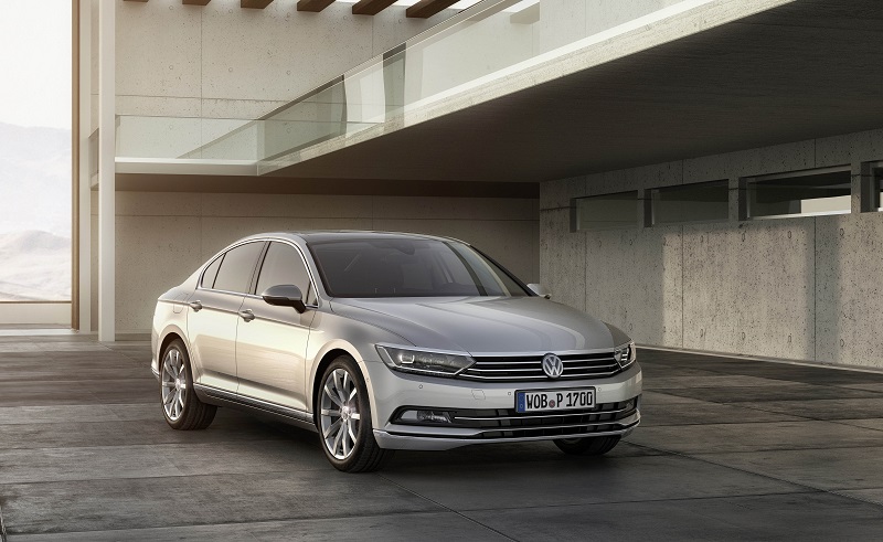 Volkswagen Passat 2.0 BiTDI 4Motion Highline 2015 - voorkant