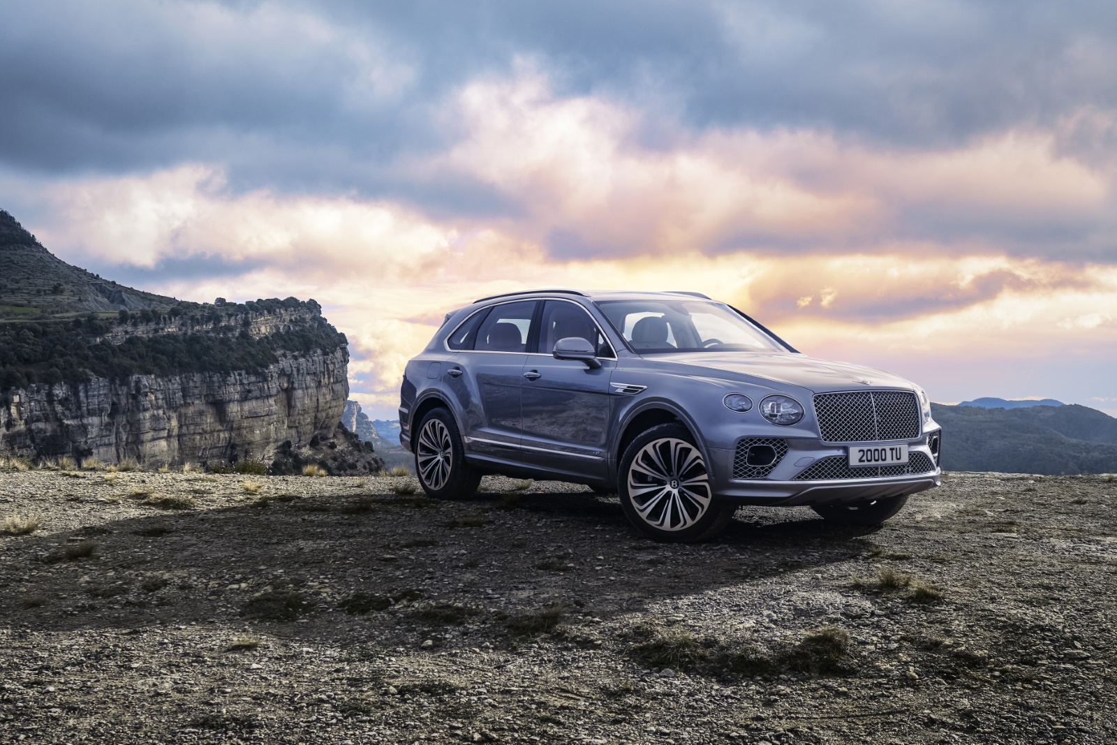 Bentley Bentayga 4.0 V8 2022 - voorkant