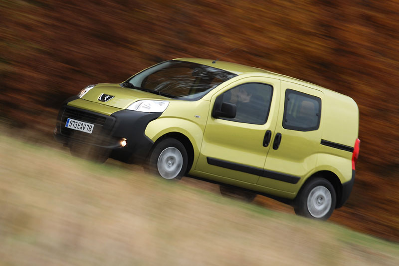 Peugeot Bipper Tepee 1.4i 2010 - voorkant