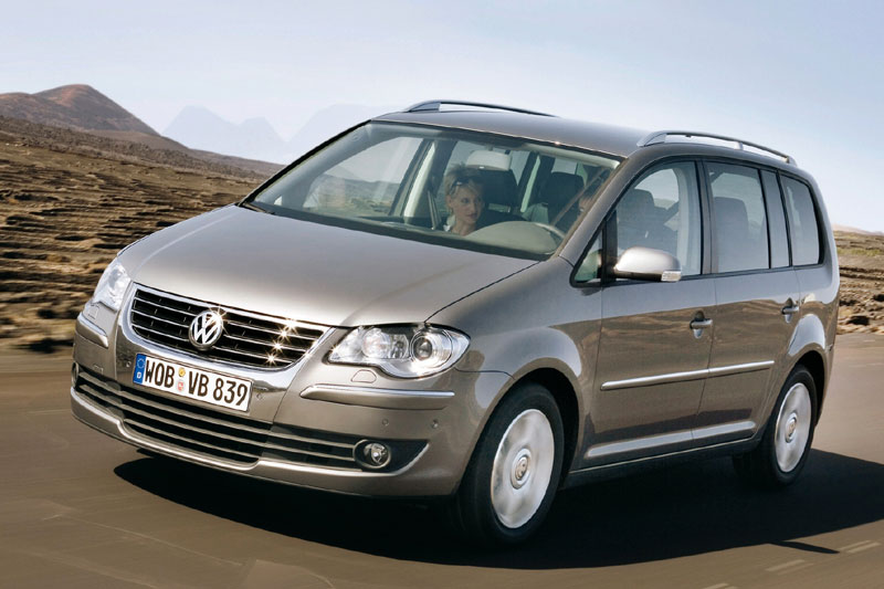 Volkswagen Touran 2.0 TDI Comfortline 2008 - voorkant