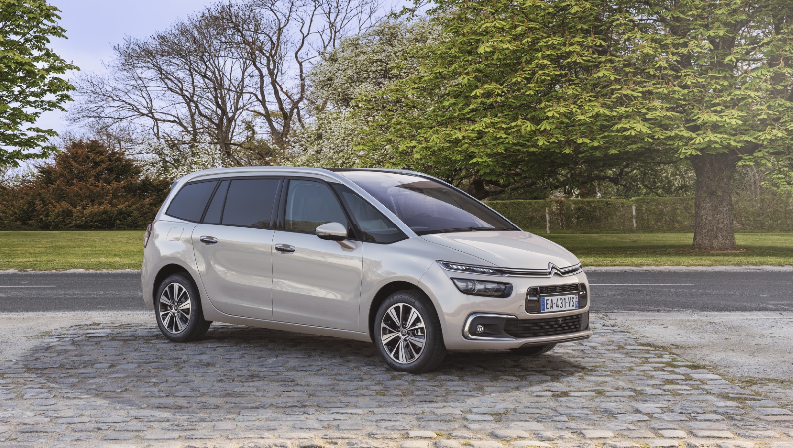 Citroen Grand C4 Spacetourer 1.2 PureTech C-Series 2021 - voorkant