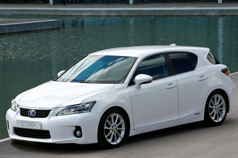 Lexus CT 200h Hybrid 2012 - voorkant
