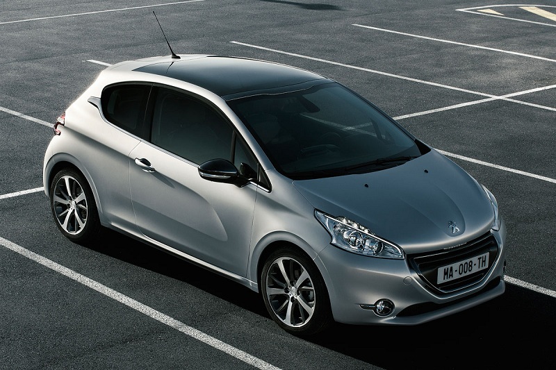 Peugeot 208 1.4 VTi Allure 2012 - voorkant