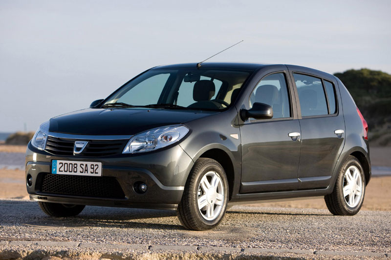 Dacia Sandero 1.6 Stepway 2010 - voorkant