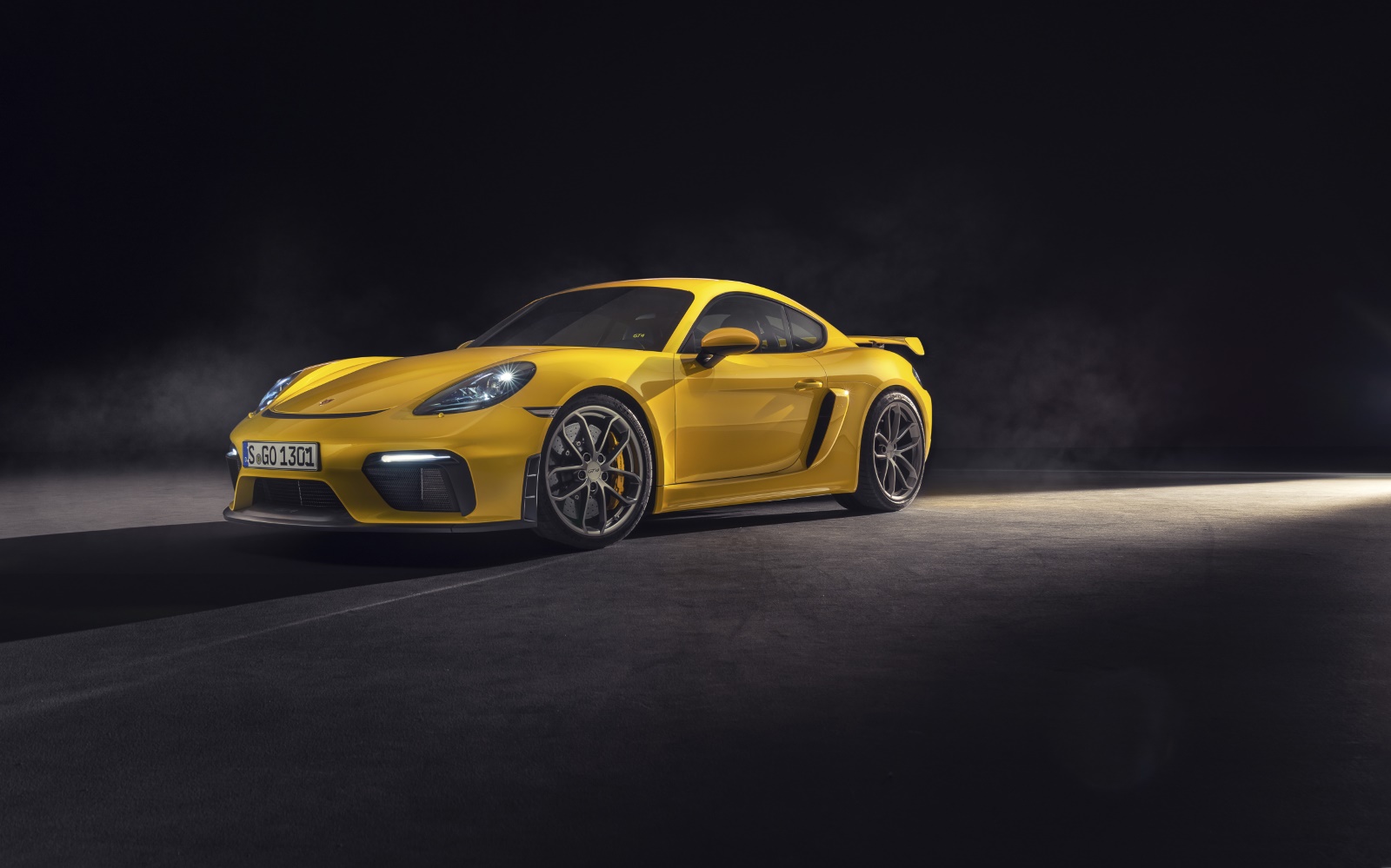 Porsche 718 Gt4 4.0 2021 - voorkant